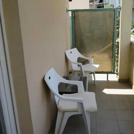 Apartment B Split