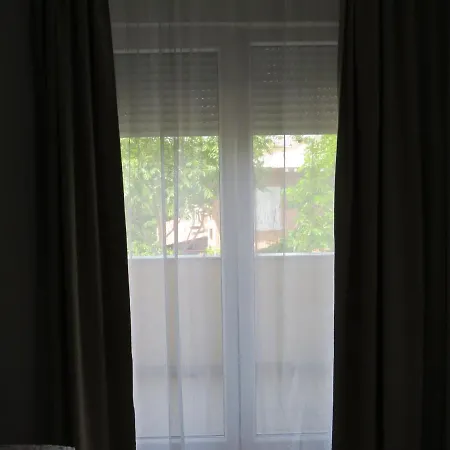 Apartment B Split