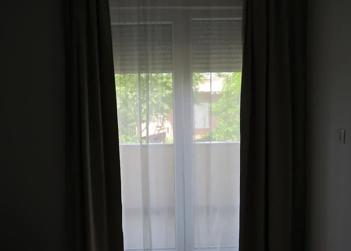 Apartment B Split